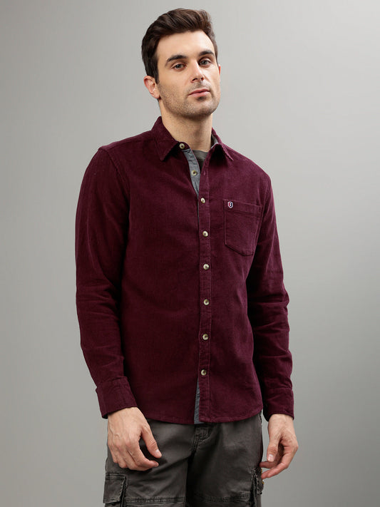Iconic Men Wine Solid Spread Collar Full Sleeves Shirt