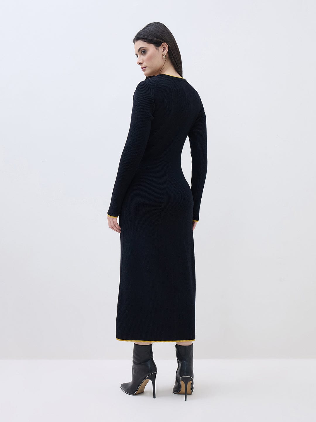 ELLE Women Black Textured Flared Fit Midi Dress