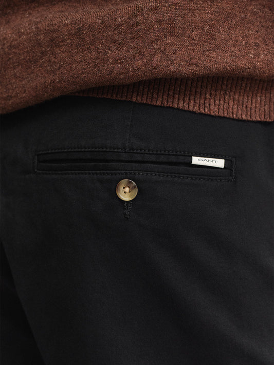 GANT Men Black Regular Fit Classic Chinos Short