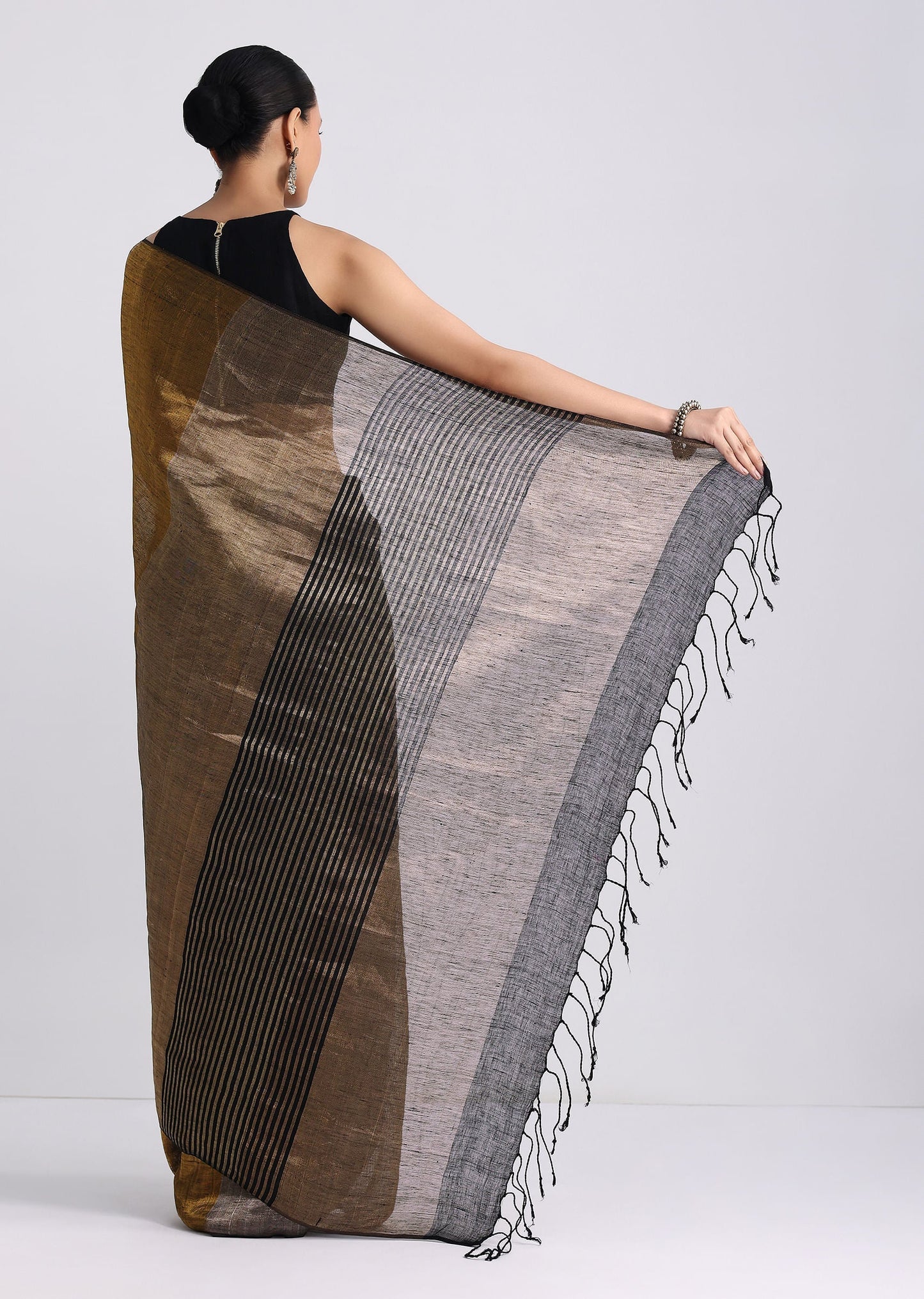 Black Coloblock Linen Tissue Woven Saree