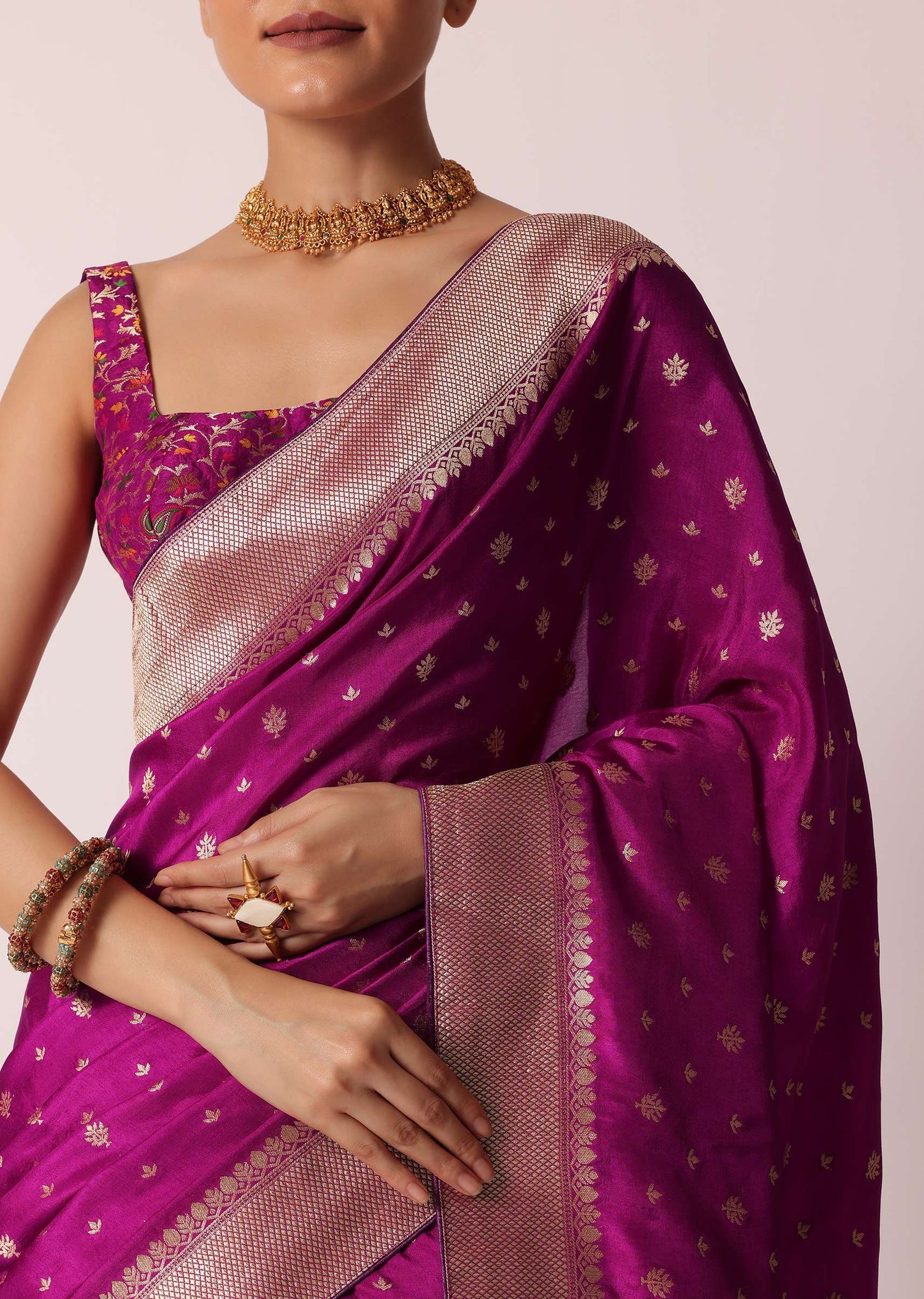 Purple Banarasi Silk Handloom Saree With Woven Motifs And Unstitched Blouse Piece
